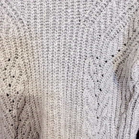 Girls Abercrombie sweater size 9/10 - Picture 4 of 4